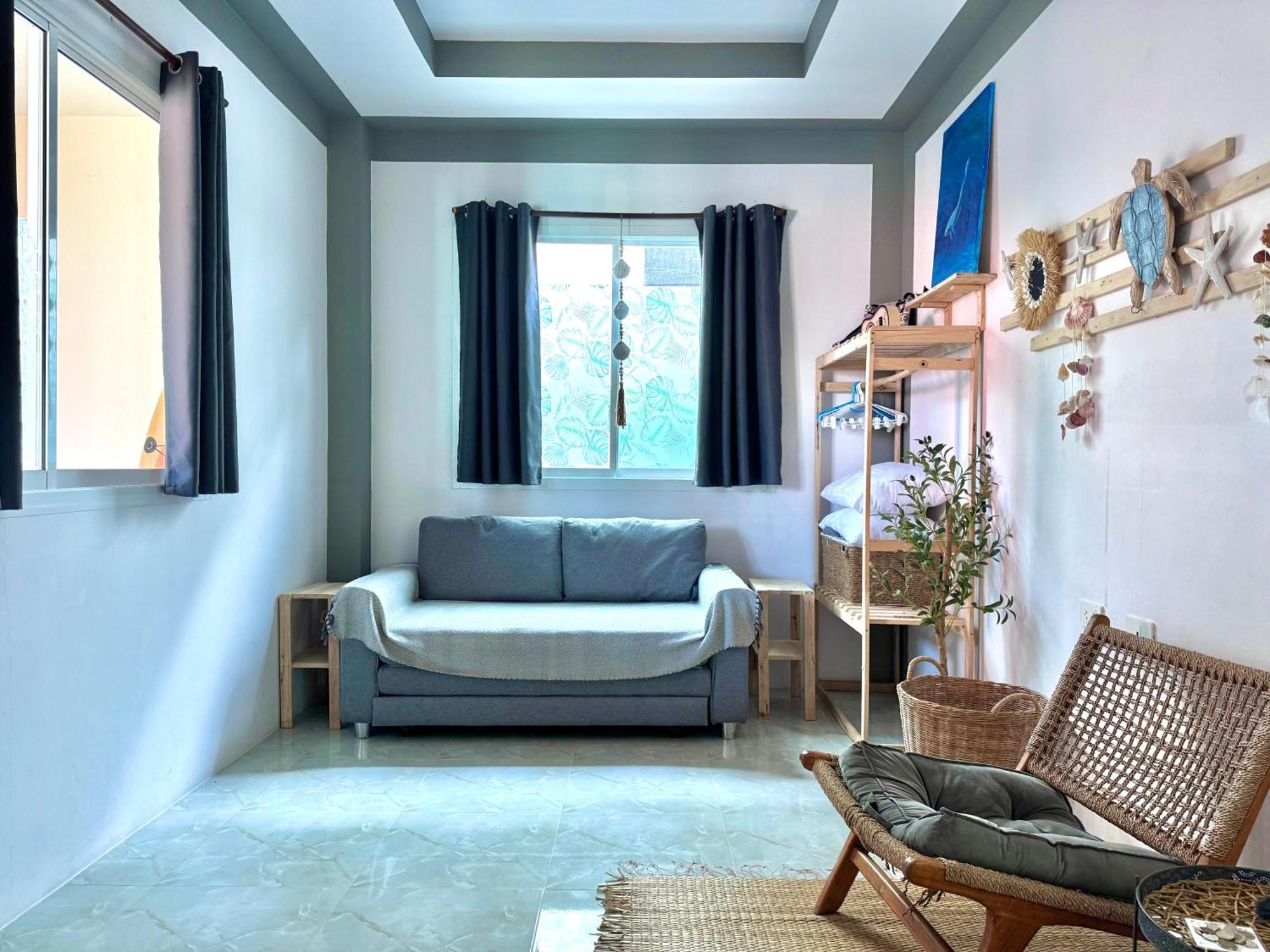 Sea Dreamer Beachfront Apartments Phuket Bagian luar foto
